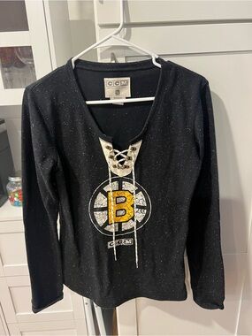 Bruins Lace-Up Long Sleeve Top